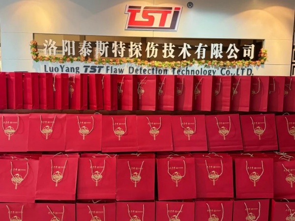 情满月圆，共祝中秋——丝瓜视频污片免费观看恭祝大家佳节快乐!